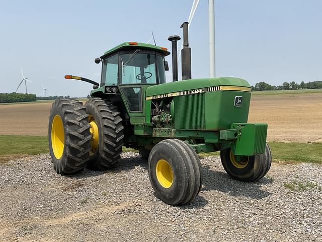 Image of John Deere 4840 equipment image 1