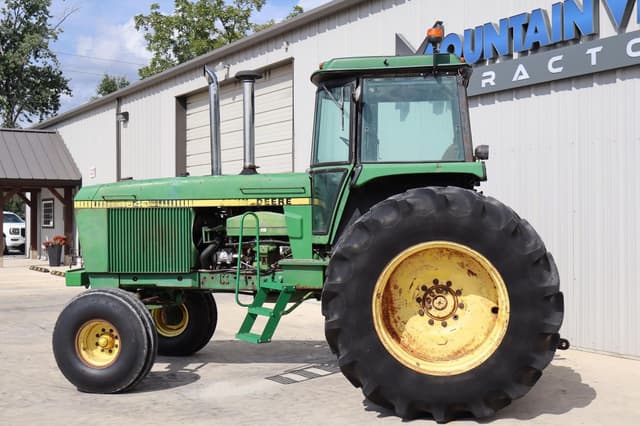 Image of John Deere 4840 equipment image 4