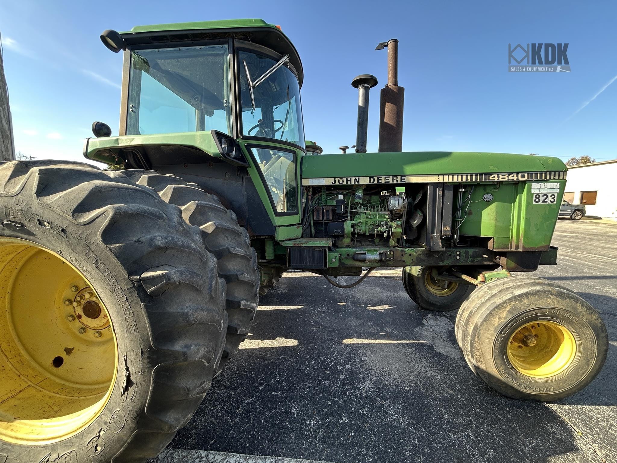 1980 John Deere 4840 Equipment Image0