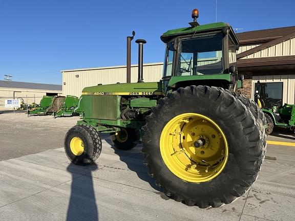 Image of John Deere 4840 equipment image 3