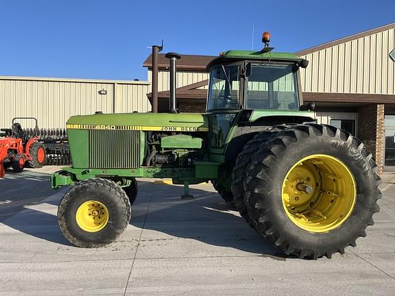 Image of John Deere 4840 equipment image 2