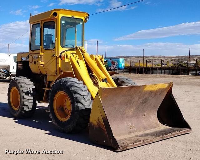 Image of John Deere 544B equipment image 2