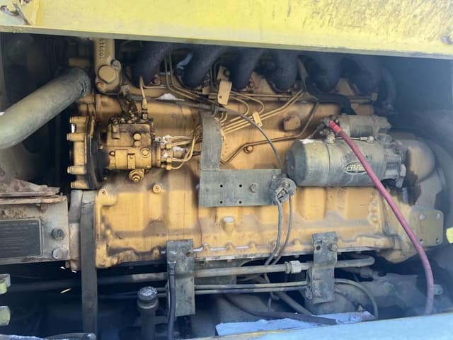 Image of John Deere 570A equipment image 3