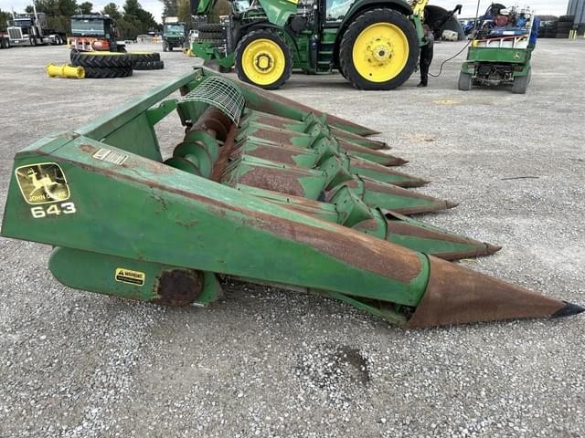 Image of John Deere 643 equipment image 4