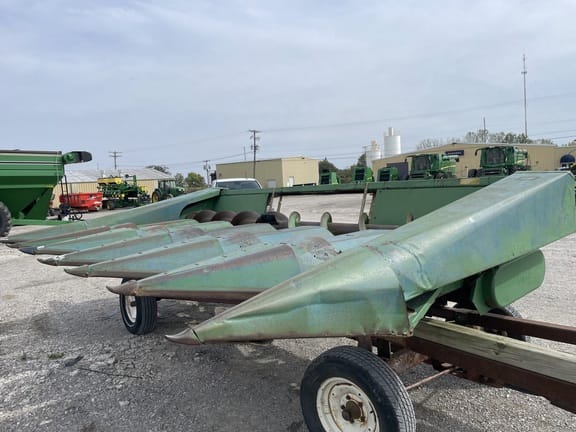 1980 John Deere 643 Equipment Image0