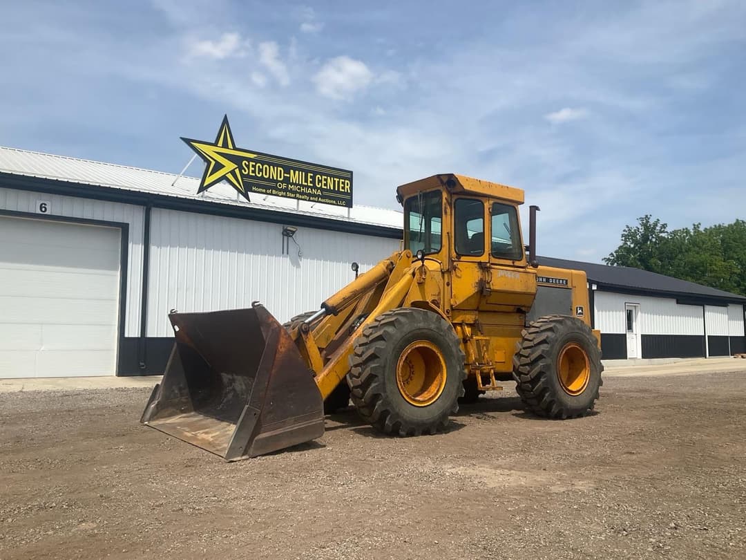 Image of John Deere 644B Primary image
