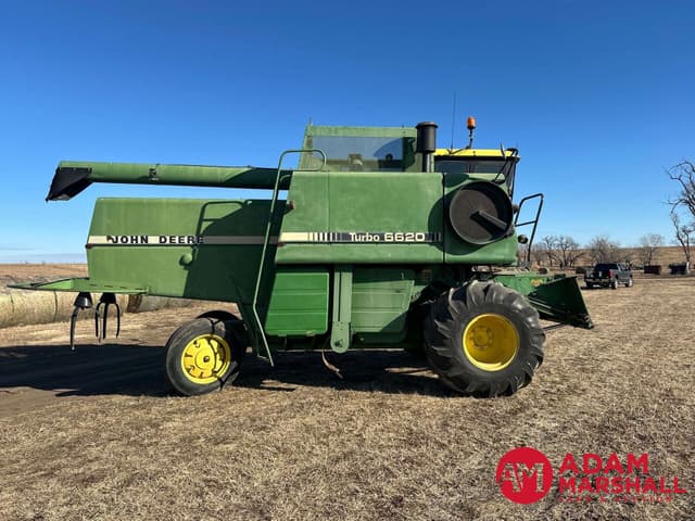 Image of John Deere 6620 Turbo equipment image 2