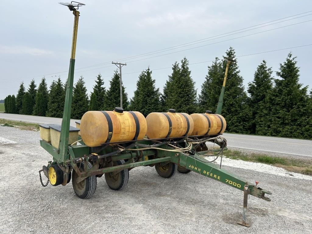 1980 John Deere 7000 Equipment Image0