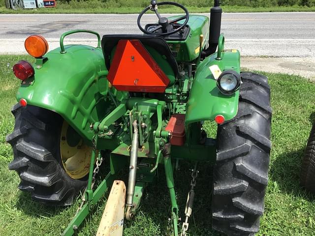 Image of John Deere 850 equipment image 3