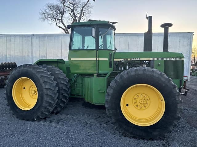 Image of John Deere 8640 equipment image 2