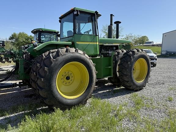 Image of John Deere 8640 equipment image 1