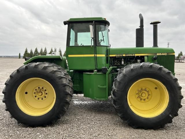 Image of John Deere 8640 equipment image 4