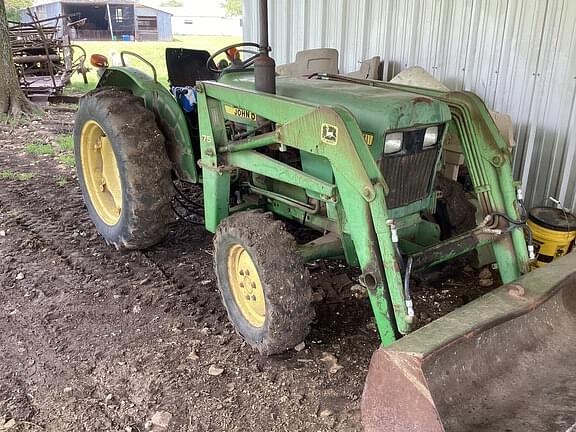 Image of John Deere 950 equipment image 2