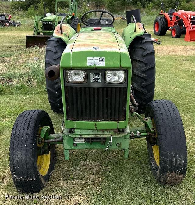 Image of John Deere 950 equipment image 1