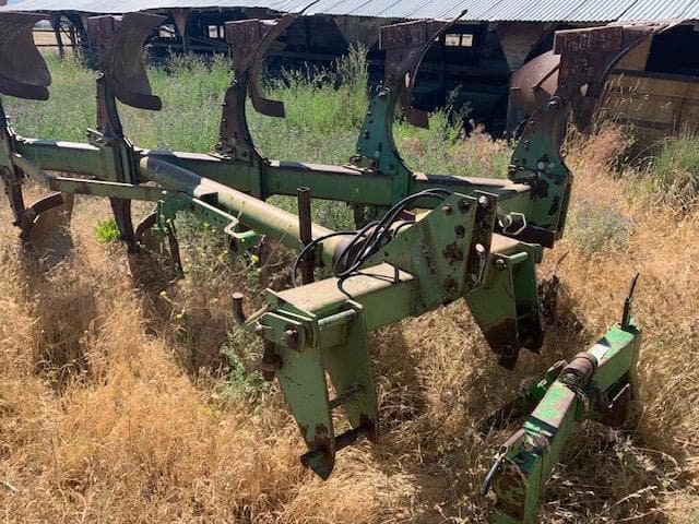 Image of John Deere A4600 equipment image 1