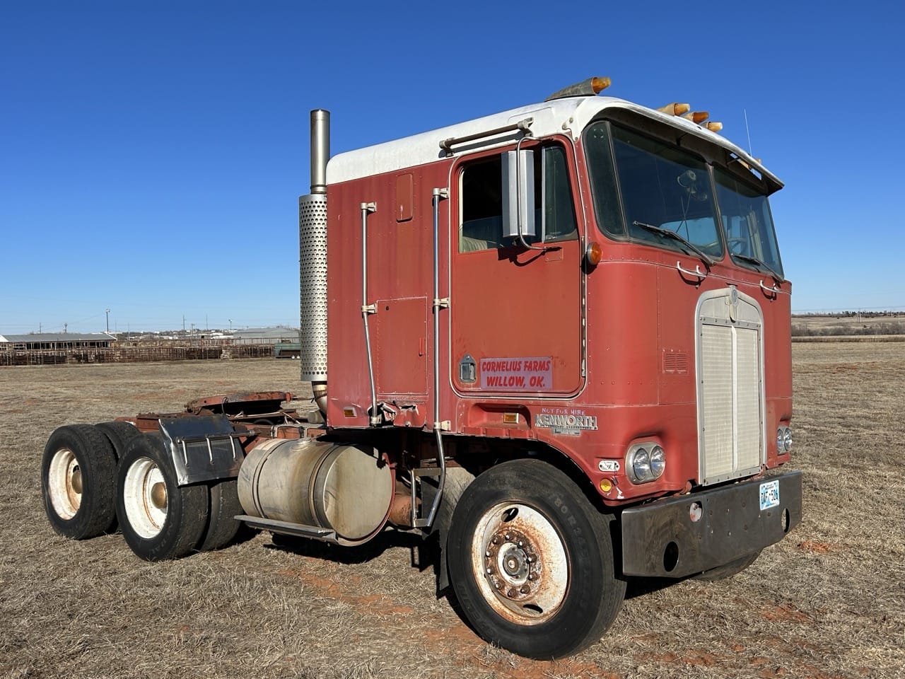 Main image Kenworth K-100 C