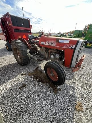 Image of Massey Ferguson 230 equipment image 2