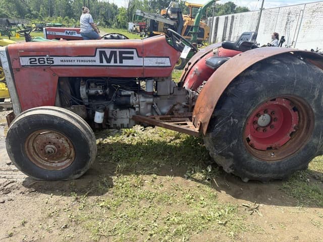 Image of Massey Ferguson 265 equipment image 1