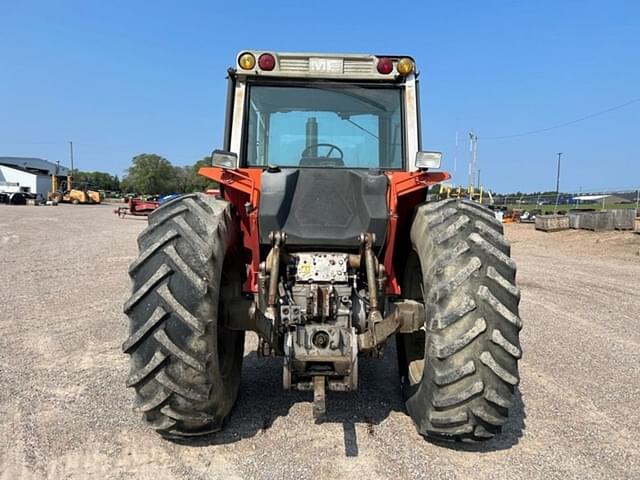 Image of Massey Ferguson 2745 equipment image 4