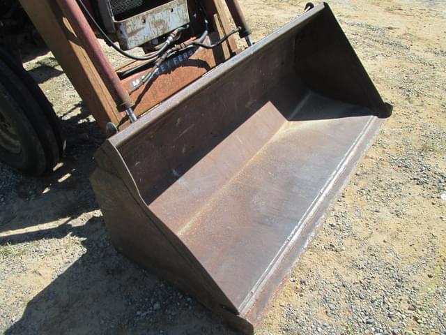 Image of Massey Ferguson 275 equipment image 4