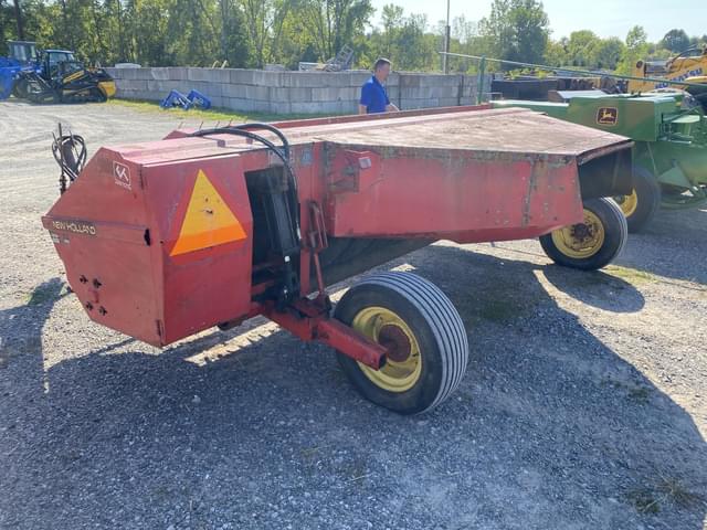 Image of New Holland 489 equipment image 3