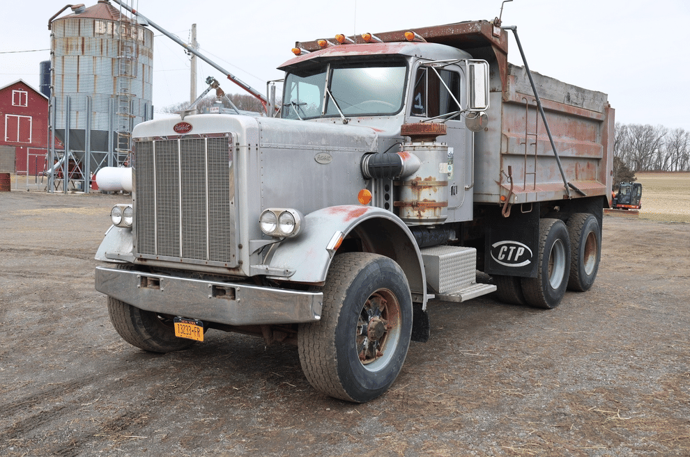 1980 Peterbilt 359 Equipment Image0