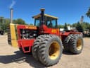 1980 Versatile 895 Image