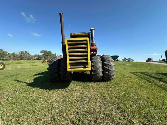 Image of Versatile 935 equipment image 4