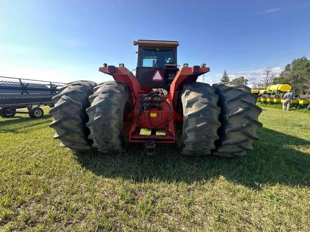 Image of Versatile 935 equipment image 2