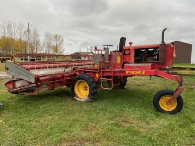 Image of Versatile 400 equipment image 3