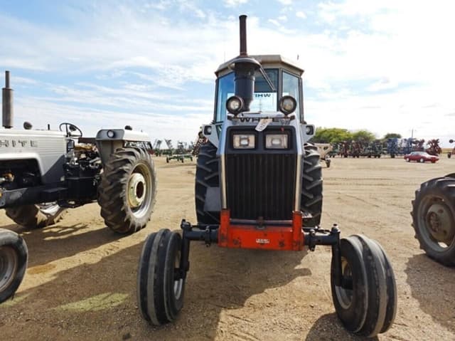 Image of White 2-85 equipment image 3