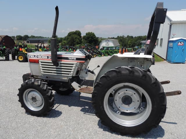 Image of White Field Boss 31 equipment image 1