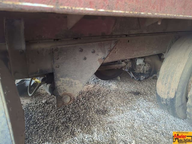 Image of Chevrolet C60 equipment image 3