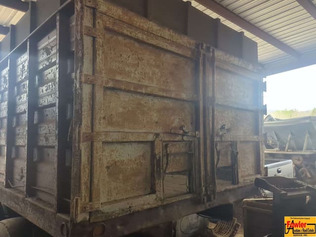 Image of Chevrolet C60 equipment image 4