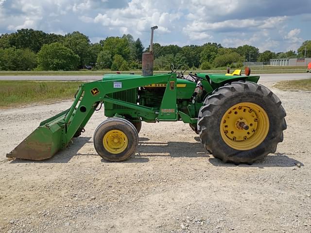 Image of John Deere 2640 equipment image 2