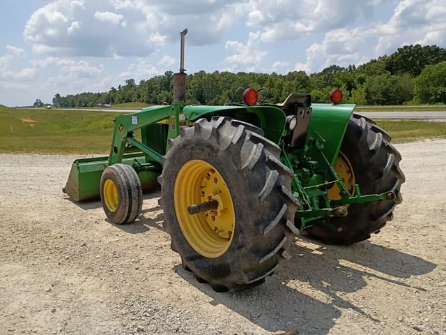 Image of John Deere 2640 equipment image 4