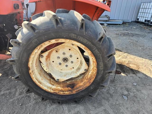 Image of Allis Chalmers 5020 equipment image 4