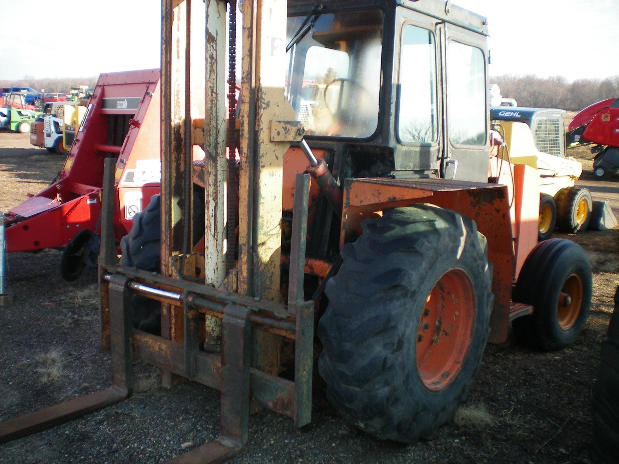 1981 Allis Chalmers 708C Equipment Image0