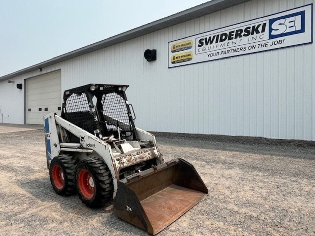 1981 Bobcat 743 Equipment Image0