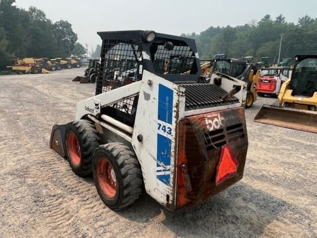 Image of Bobcat 743 equipment image 4