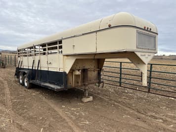 Main image Campbell Flying Goose