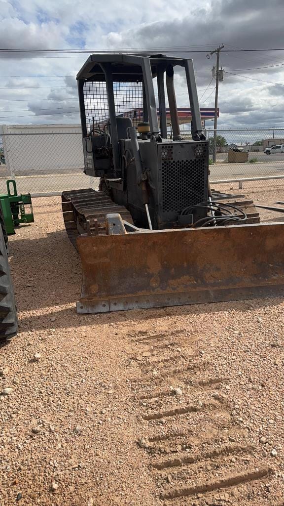 Main image Case 450B