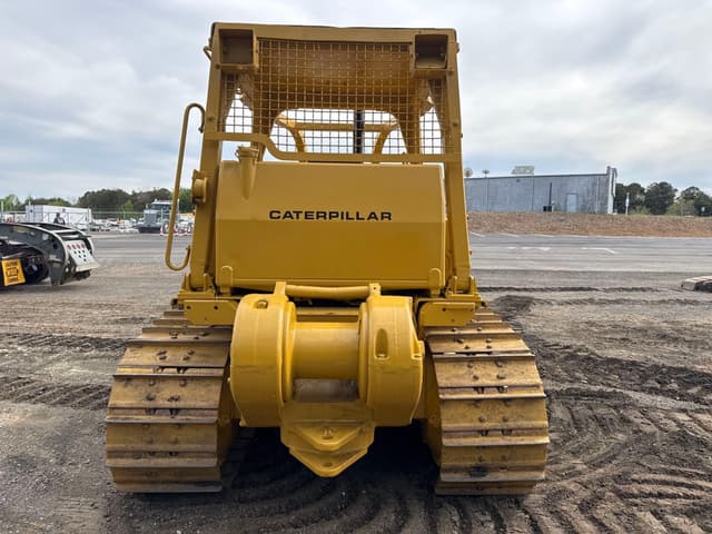 Image of Caterpillar D6D equipment image 3
