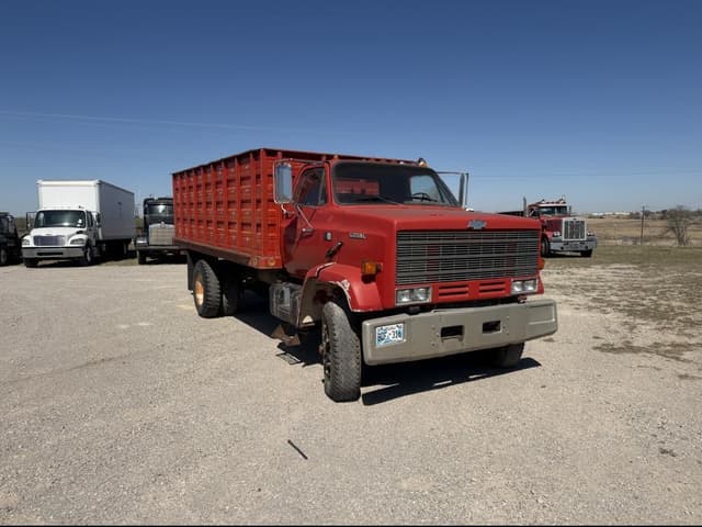 Image of Chevrolet Kodiak equipment image 1