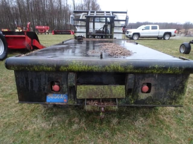 Image of Chevrolet 60 equipment image 4