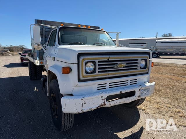 Image of Chevrolet C6500 equipment image 3