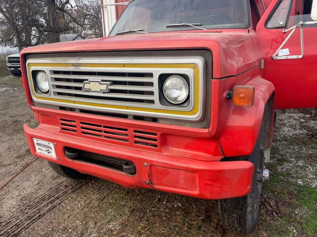 Image of Chevrolet C70 equipment image 1