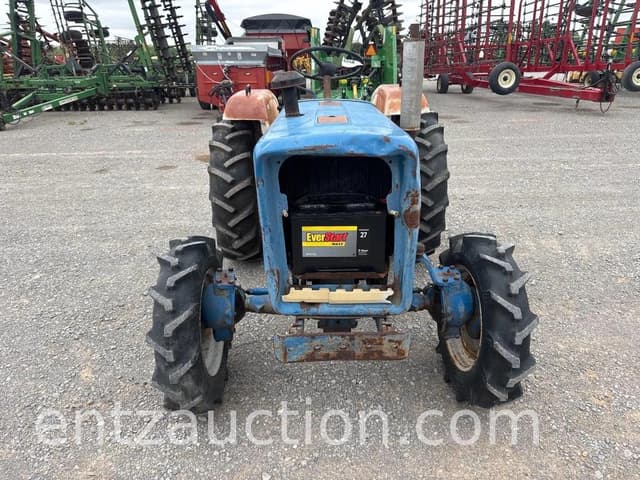 Image of Ford 1700 equipment image 1