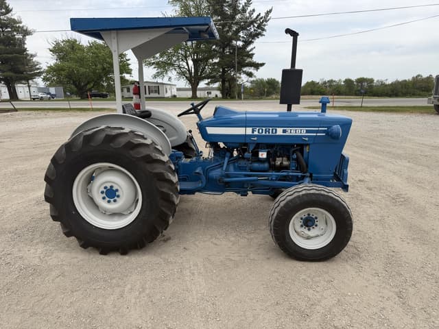 Image of Ford 3600 equipment image 1