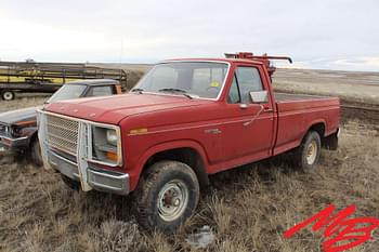 1981 Ford F-250 Equipment Image0